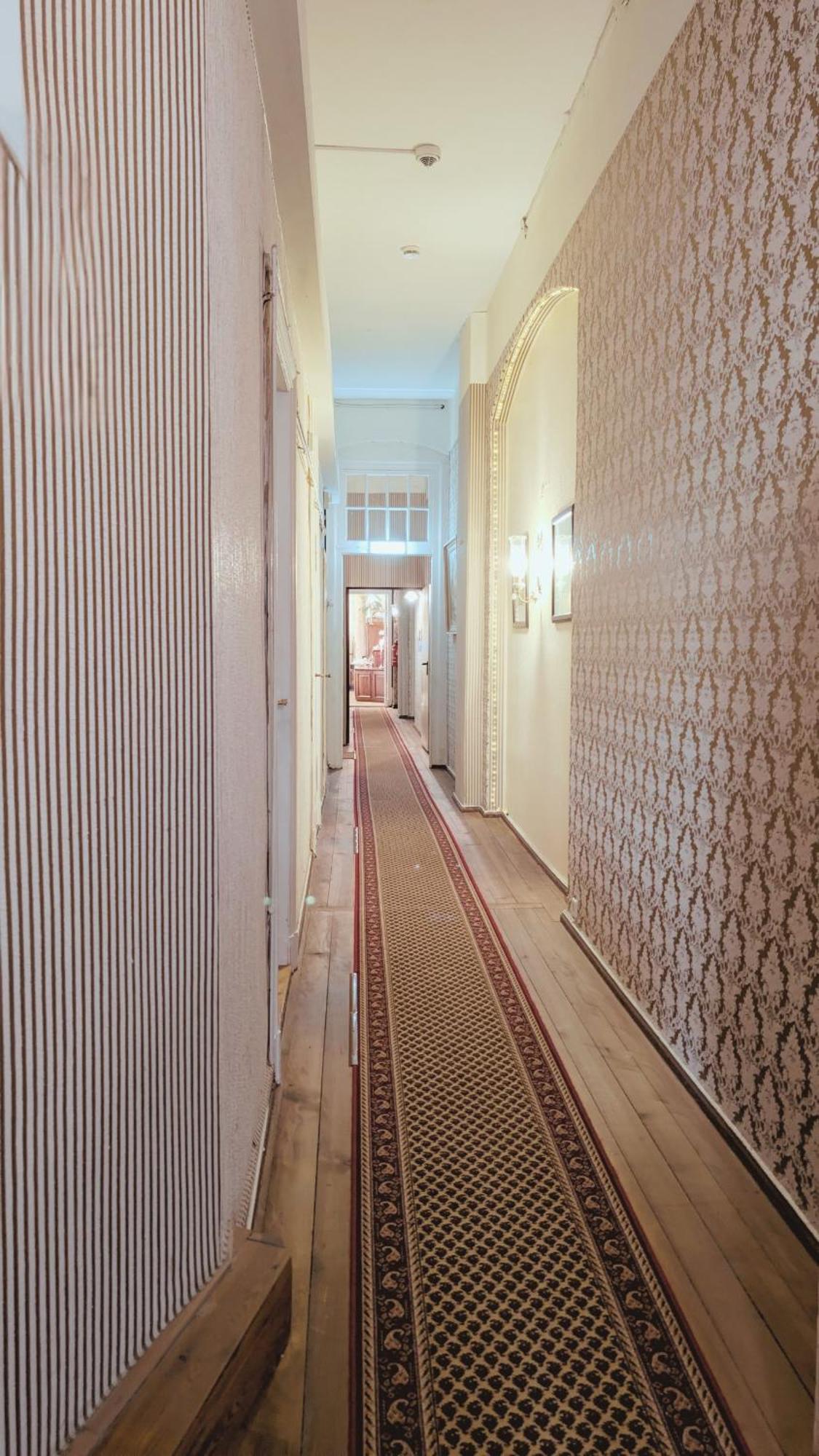 Hotel Pension Bella เบอร์ลิน ภายนอก รูปภาพ
